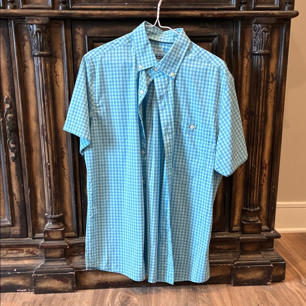 BOYS SHIRT CROFT AND BARROW SIZE MEDIUM